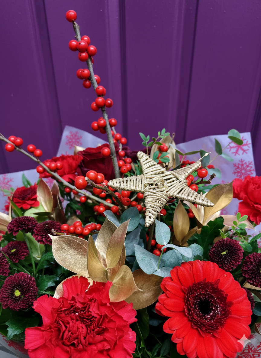 Christmas Floral Creations Bring festive charm into your home with our handcrafted Christmas floral designs. Our hand-tied bouquets feature seasonal flowers and foliage, perfect for gifting or decorating your space.